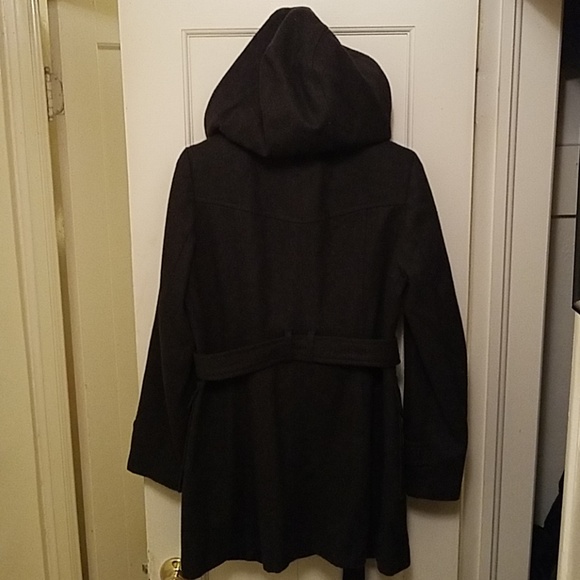 Coat - Picture 6 of 8